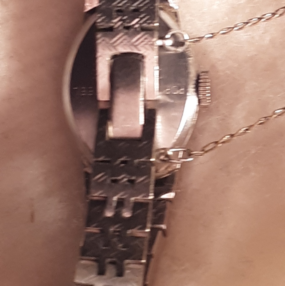 Women's watch - Picture 4 of 4